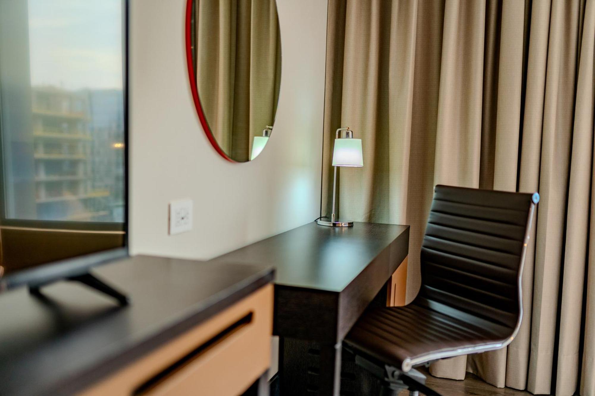 Hampton By Hilton Santiago Las Condes Exteriör bild