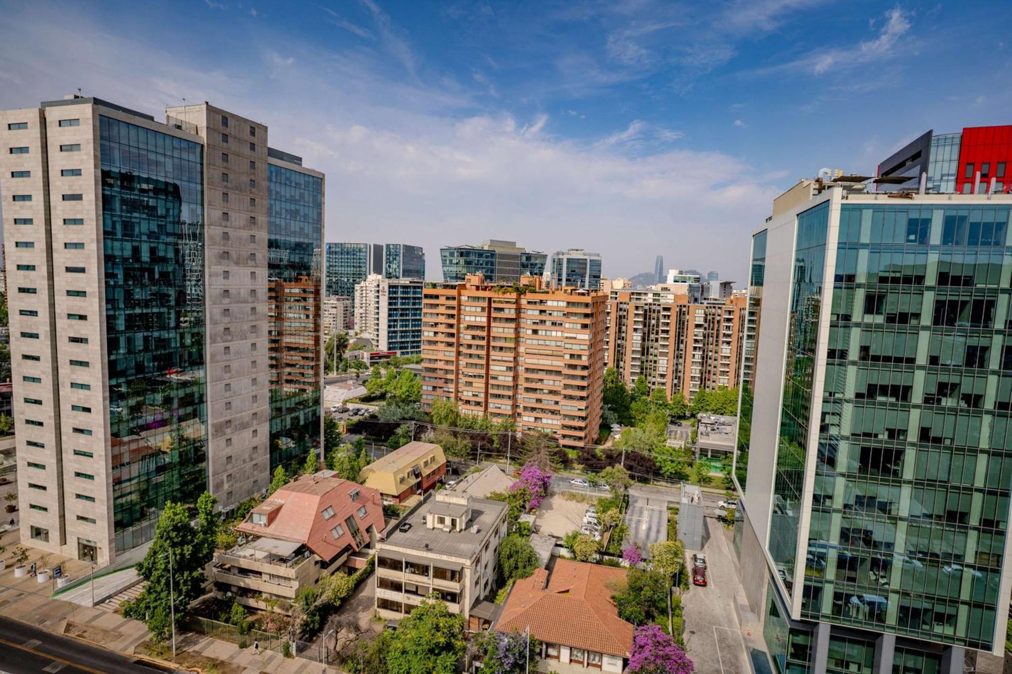Hampton By Hilton Santiago Las Condes Exteriör bild