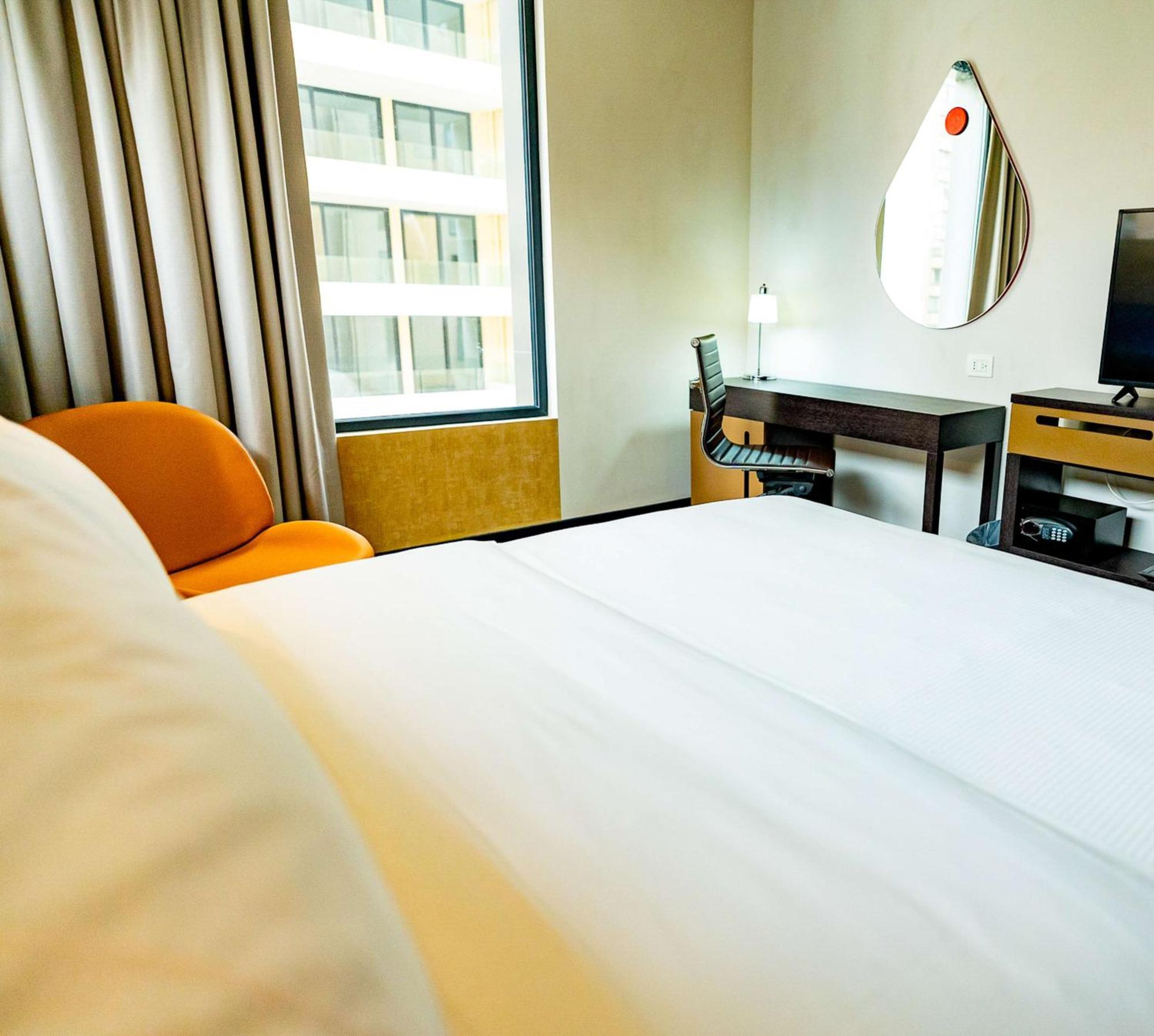 Hampton By Hilton Santiago Las Condes Exteriör bild